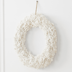 Snowy White Wreath