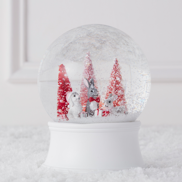 Winter Wonderland Snow Globe | Zgallerie