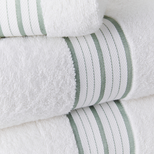 Trendy White Spa Hotel Towel