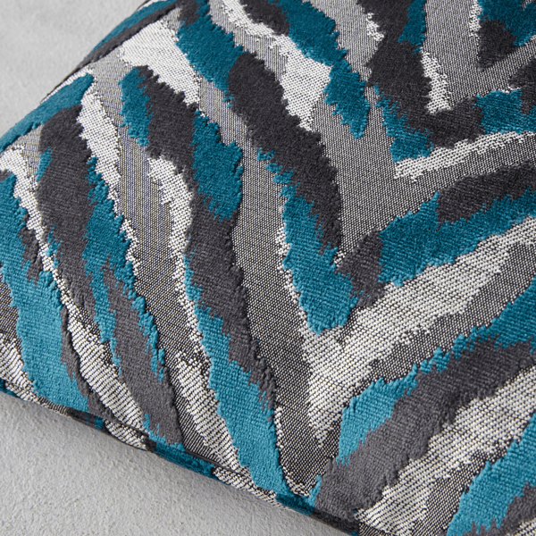 Alexa Pillow Cover 22" Cerulean Zgallerie