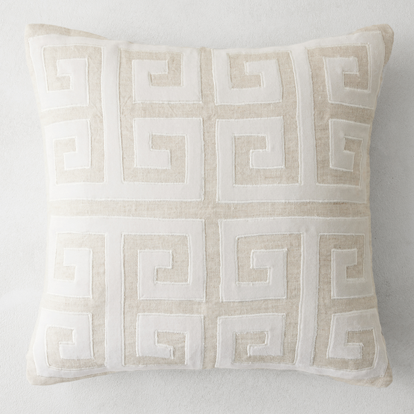 Z hotsell gallerie pillows