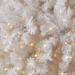 Pre-Lit Spruce Tree 7'5"