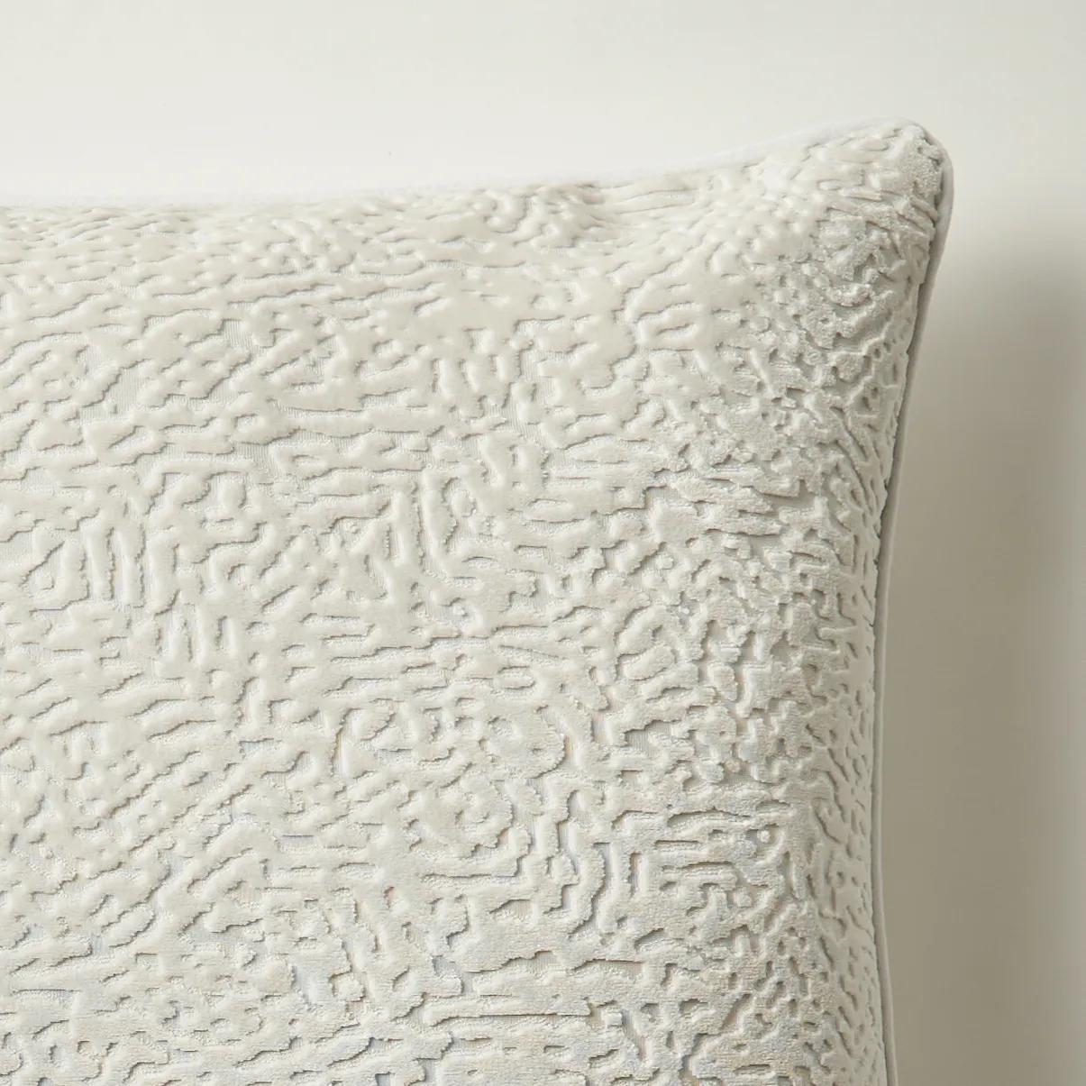 Spotted Pillow 22" - Ivory